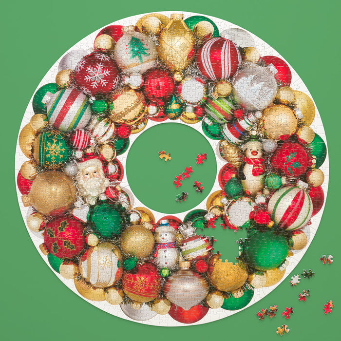 Holiday Ornament Wreath Puzzle - 1000 Piece